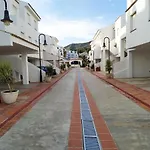 El Puerto 3000 شقة