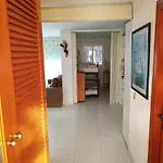El Puerto 3000 *